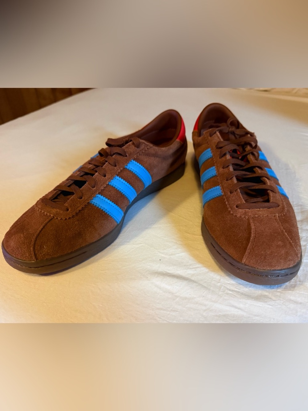 Brand New Adidas Originals x
Billy's 'Japan City Series' Kyoto in brown. - Picture 5 of 6
